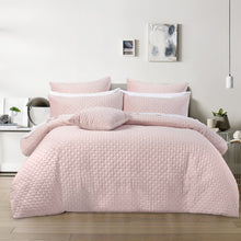 Load image into Gallery viewer, Alden Quilt Cover Set - Blush
