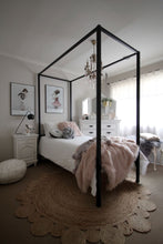 Load image into Gallery viewer, Willow 4 Poster Bed
